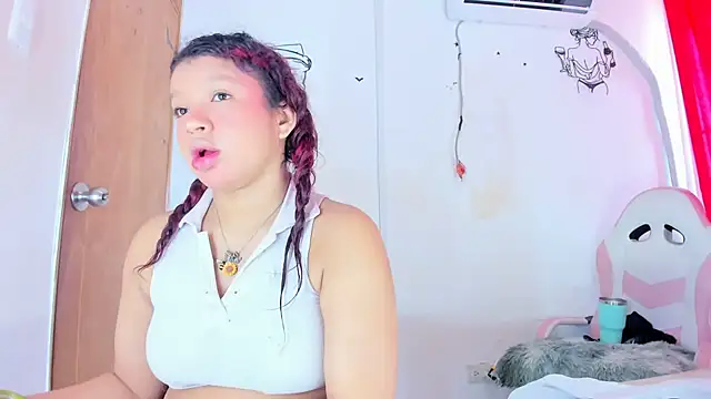 Emily Coper18 online show from 03/01/26, 02:08