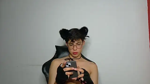 Jacotnk online show from 03/23/25, 04:49