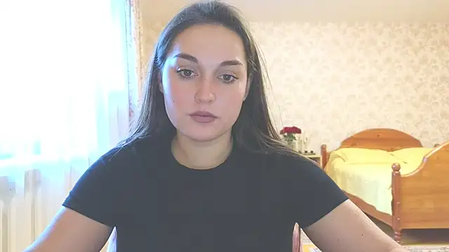 Snapshot of me_lissa_sun13 chatting on 09/18/25, 04:14 me lissa sun13 online show from 09/18/25, 04:14