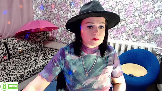 Julia-ru online show from 12/17/24, 09:27