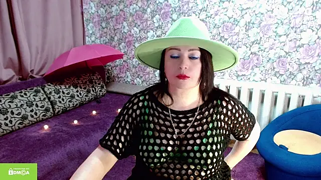 Julia-ru online show from 10/15/25, 09:26