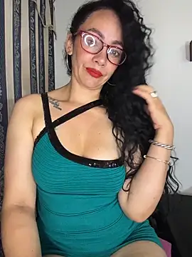 JULYSEX1 online show from 04/13/26, 12:32