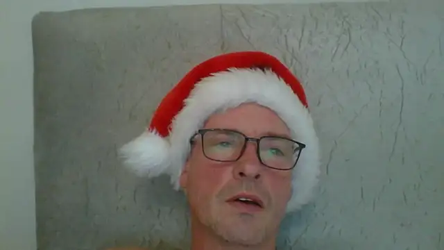 Snapshot of mrtickle0025 chatting on 12/17/25, 10:32 mrtickle0025 online show from 12/17/25, 10:32