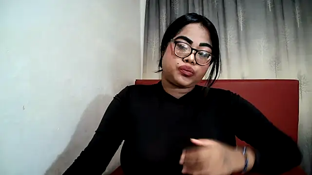 Indian Lola00 online show from 02/11/25, 06:11