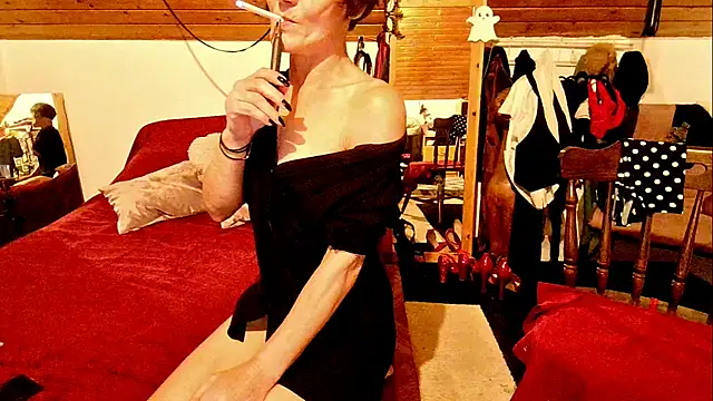 Hot Colettte online show from 11/10/25, 08:52