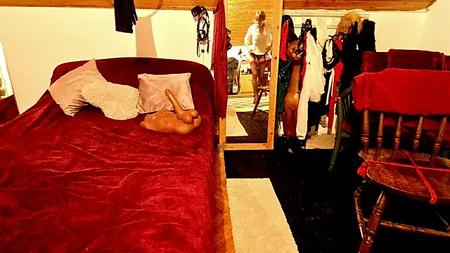 Hot Colettte online show from 04/03/26, 01:58