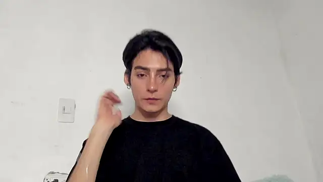 sebas rose online show from 12/30/24, 12:11