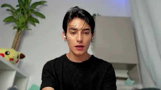 sebas rose online show from 01/10/25, 10:04