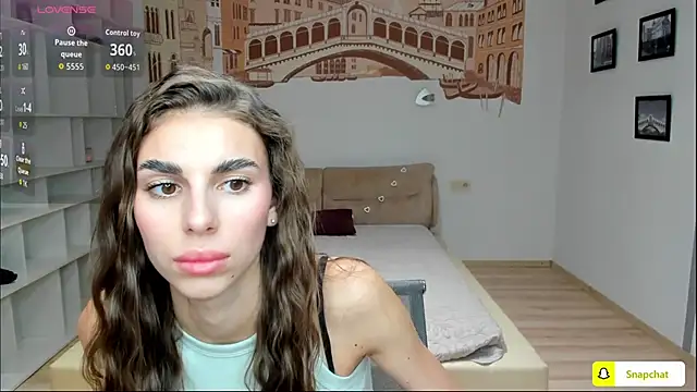 EmmyGreans online show from 10/09/25, 12:03