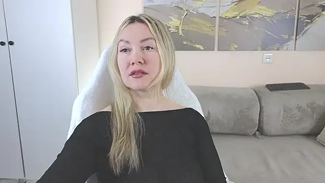 ElleCherry online show from 02/28/26, 01:12