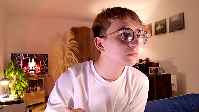 Mr evan1 online show from 10/28/25, 04:09