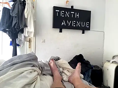 Bossinmidd12 online show from 11/22/25, 10:36