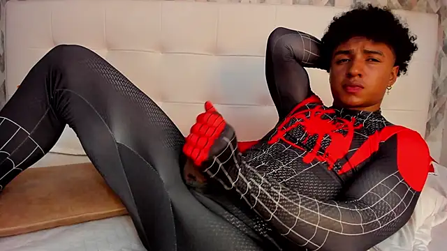 MagnusKing  online show from 02/07/25, 02:19