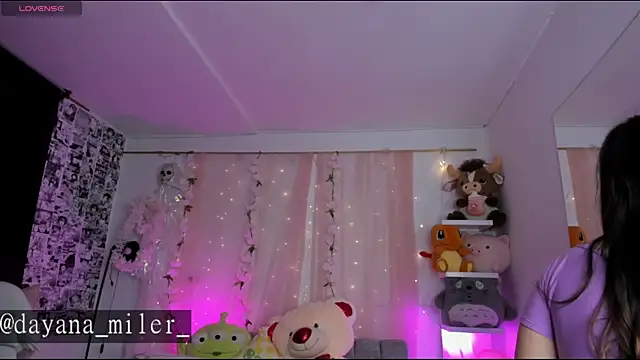  dayana miler online show from 04/24/26, 12:35