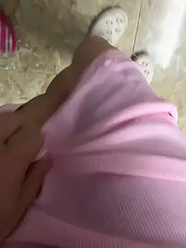 Snapshot of May-Squirt chatting on 02/12/25, 04:12 May-Squirt online show from 02/12/25, 04:12