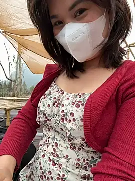 Snapshot of May-Squirt chatting on 02/17/25, 03:58 May-Squirt online show from 02/17/25, 03:58