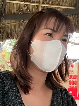 Snapshot of May-Squirt chatting on 02/28/25, 01:15 May-Squirt online show from 02/28/25, 01:15