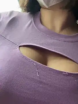 Snapshot of May-Squirt chatting on 03/03/25, 01:53 May-Squirt online show from 03/03/25, 01:53