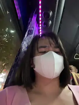 Snapshot of May-Squirt chatting on 03/05/25, 12:00 May-Squirt online show from 03/05/25, 12:00