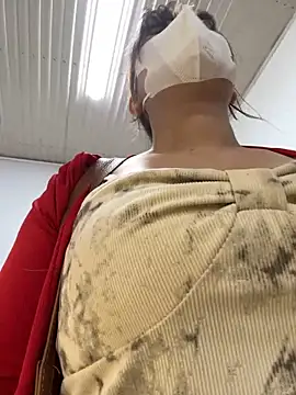 Snapshot of May-Squirt chatting on 03/10/25, 01:32 May-Squirt online show from 03/10/25, 01:32