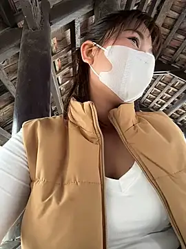 Snapshot of May-Squirt chatting on 03/11/25, 02:54 May-Squirt online show from 03/11/25, 02:54