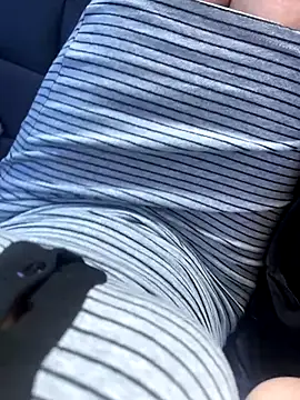 Snapshot of May-Squirt chatting on 11/21/25, 06:45 May-Squirt online show from 11/21/25, 06:45