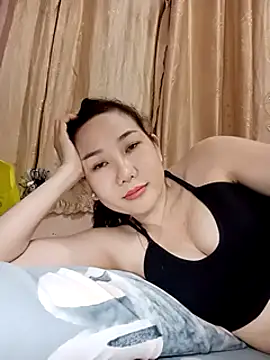 Snapshot of Ana_love2000 chatting on 03/01/25, 02:55 Ana love2000 online show from 03/01/25, 02:55