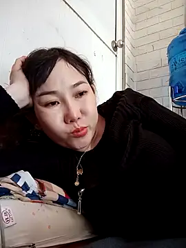 Snapshot of Ana_love2000 chatting on 03/20/25, 04:51 Ana love2000 online show from 03/20/25, 04:51