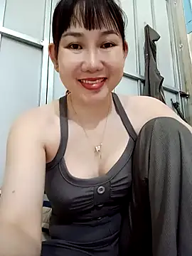 Snapshot of Ana_love2000 chatting on 09/29/25, 12:16 Ana love2000 online show from 09/29/25, 12:16