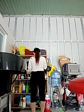 Snapshot of Ana_love2000 chatting on 10/14/25, 02:12 Ana love2000 online show from 10/14/25, 02:12