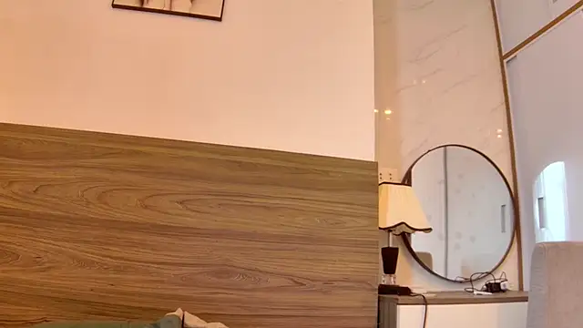 sun place online show from 10/27/25, 02:37