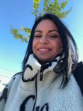 KimKelly13 online show from 04/23/26, 05:52