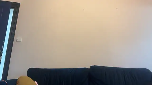 Snapshot of AshleyCox chatting on 05/17/26, 10:00 AshleyCox online show from 05/17/26, 10:00