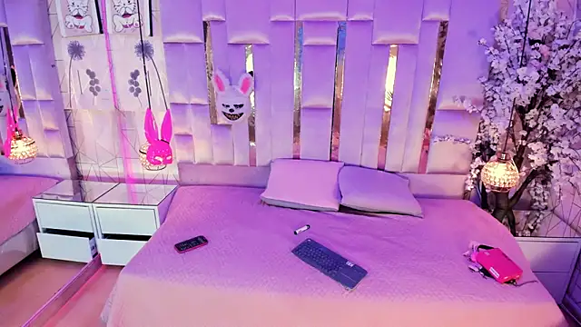 Broklinwhite  online show from 02/21/26, 02:07