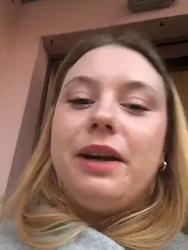 Snapshot of chloetarducci chatting on 03/02/25, 05:14 chloetarducci online show from 03/02/25, 05:14