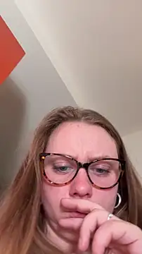 Snapshot of chloetarducci chatting on 02/11/26, 08:03 chloetarducci online show from 02/11/26, 08:03