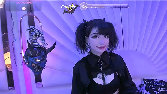 zephirahabney online show from 12/17/24, 04:32