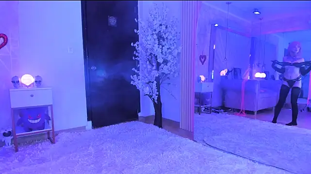 zephirahabney online show from 03/02/25, 08:29