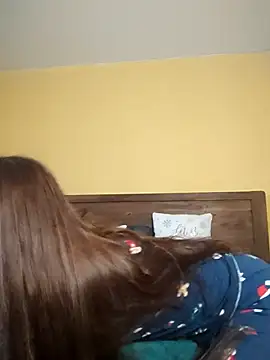 AntoniaHottie online show from 11/25/25, 08:47