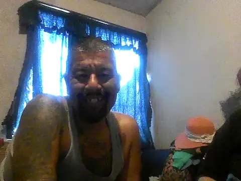 ElMasChingonMX online show from 10/13/25, 05:24