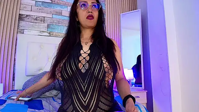 dayana mendoza69 online show from 03/05/26, 12:56