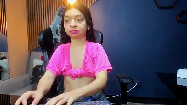 CharlotteMuller online show from 01/21/25, 07:50