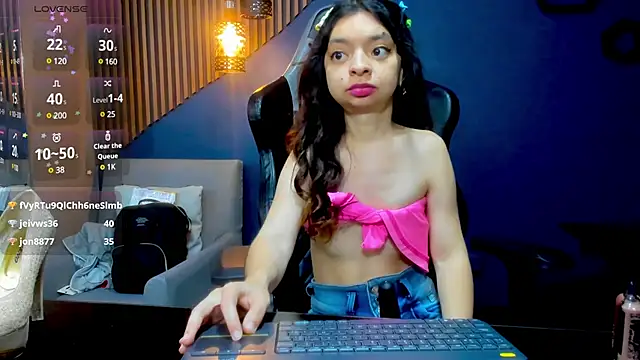 CharlotteMuller online show from 01/21/25, 11:02