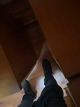 Snapshot of Edosxxl chatting on 12/11/24, 09:30 Edosxxl online show from 12/11/24, 09:30