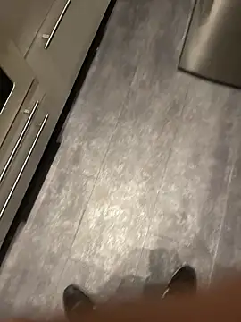 Snapshot of Edosxxl chatting on 11/05/25, 01:16 Edosxxl online show from 11/05/25, 01:16