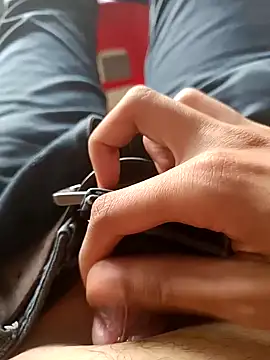 HeftyTheory7 online show from 12/03/25, 08:23