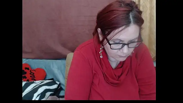 PlayfullMature online show from 04/21/26, 03:24