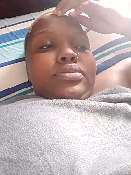 queennapal online show from 04/23/26, 01:13