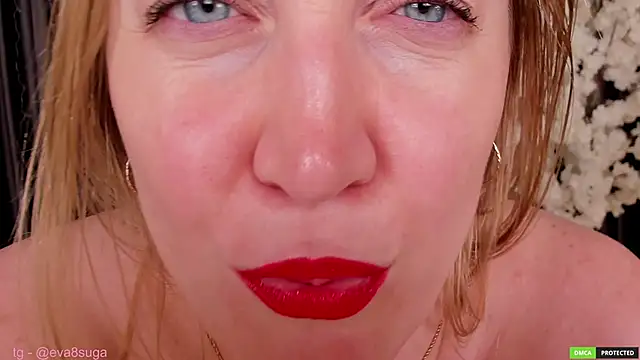 Snapshot of sugamomy chatting on 01/27/25, 06:19 sugamomy online show from 01/27/25, 06:19