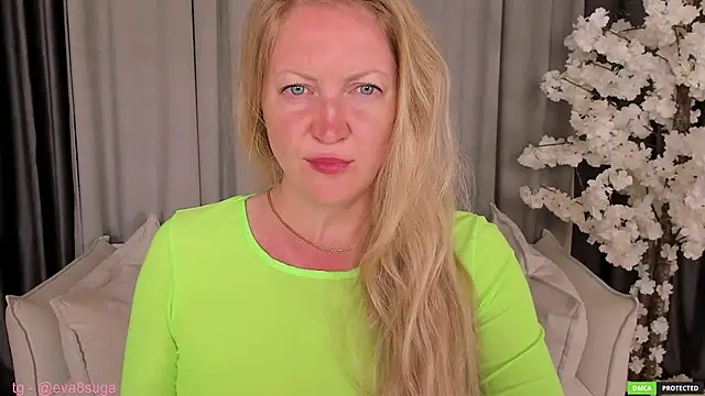 Snapshot of sugamomy chatting on 02/28/25, 12:32 sugamomy online show from 02/28/25, 12:32